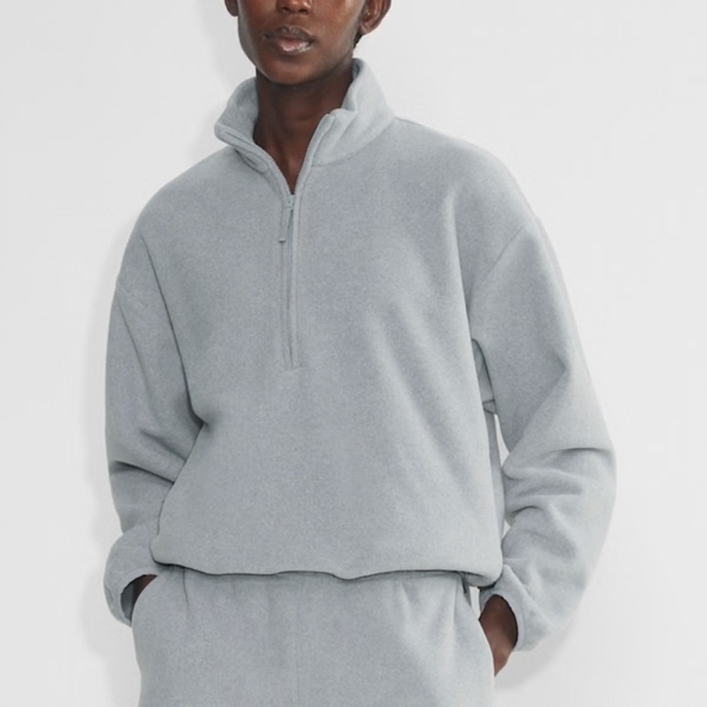 Aritzia Golden Polartec® 200 1/4 Zip Sweater Heather Chrome Gray - Picture 3 of 9